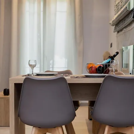 Petani 住宿加早餐酒店 Vóvikes