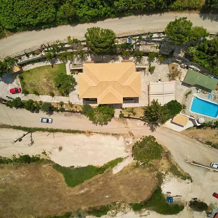 Petani Bed & Breakfast